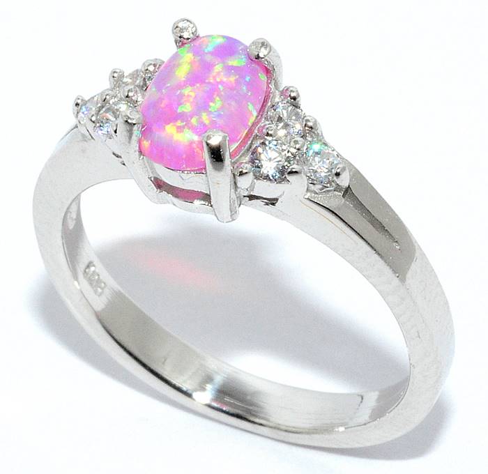 Кольцо серебро розовый. Серебряное кольцо с розовым камнем. Кольцо с розовым опалом. Перстень серебро с розовым опалом. Кольцо с розовым опалом в серебре.