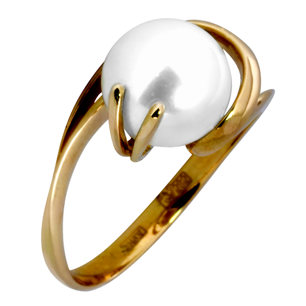 Кольцо из золота с жемчугом