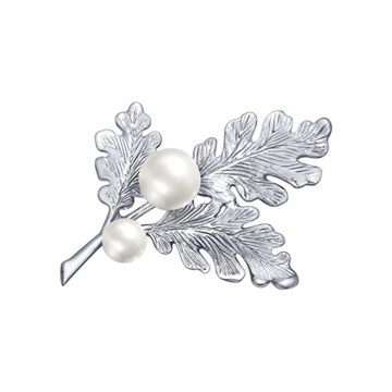 Брошь из&nbsp;серебра с&nbsp;жемчугом