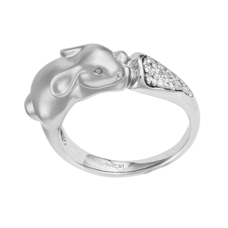 Кольцо из белого золота с бриллиантом