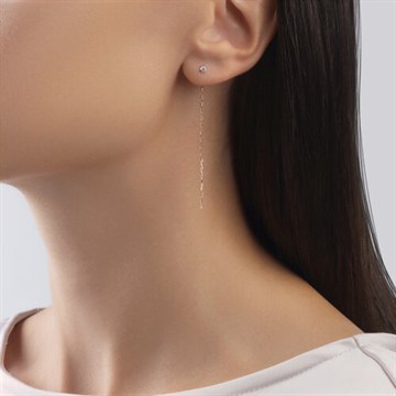 Серьги из&nbsp;золота с&nbsp;фианитом