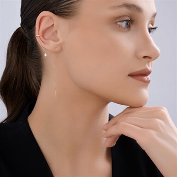 Серьга из золота с фианитом