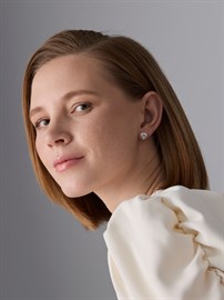 Серьги из серебра с фианитом