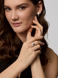Кольцо из серебра с Бриллиантом