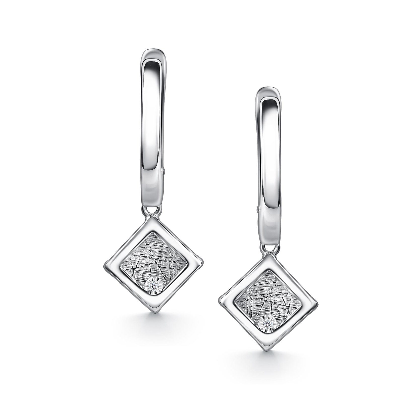 Серьги из серебра с Бриллиантом