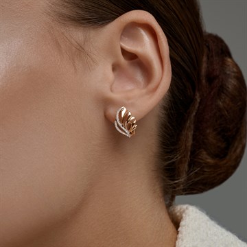 Серьги из&nbsp;золота с&nbsp;фианитом