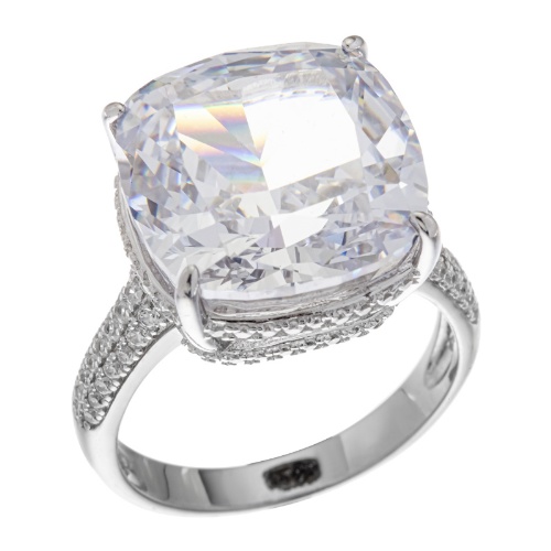 Кольцо из&nbsp;серебра с&nbsp;фианитом