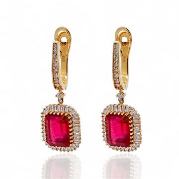 Серьги из&nbsp;лимонного золота с&nbsp;рубином и&nbsp;Бриллиантом
