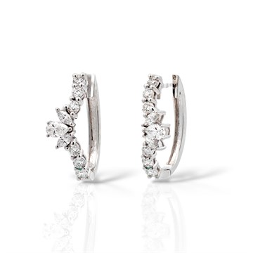 Серьги из&nbsp;белого золота с&nbsp;Бриллиантом