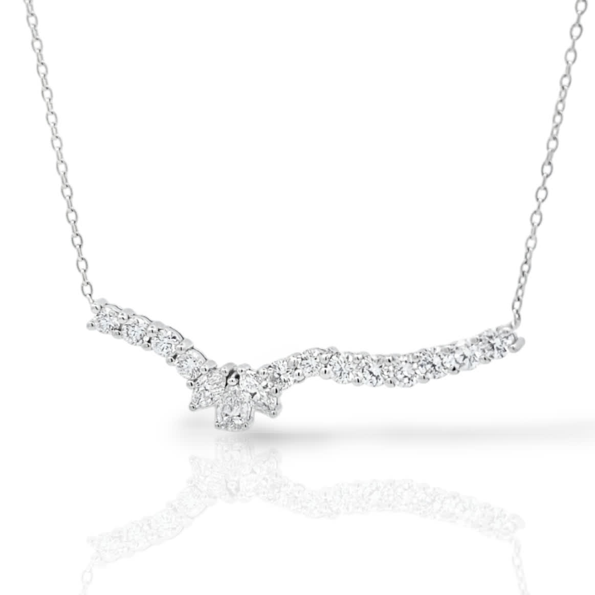 Колье из&nbsp;белого золота с&nbsp;Бриллиантом