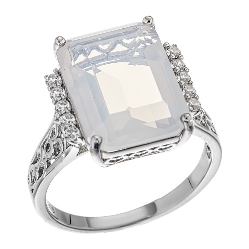 Кольцо из&nbsp;серебра с&nbsp;фианитом