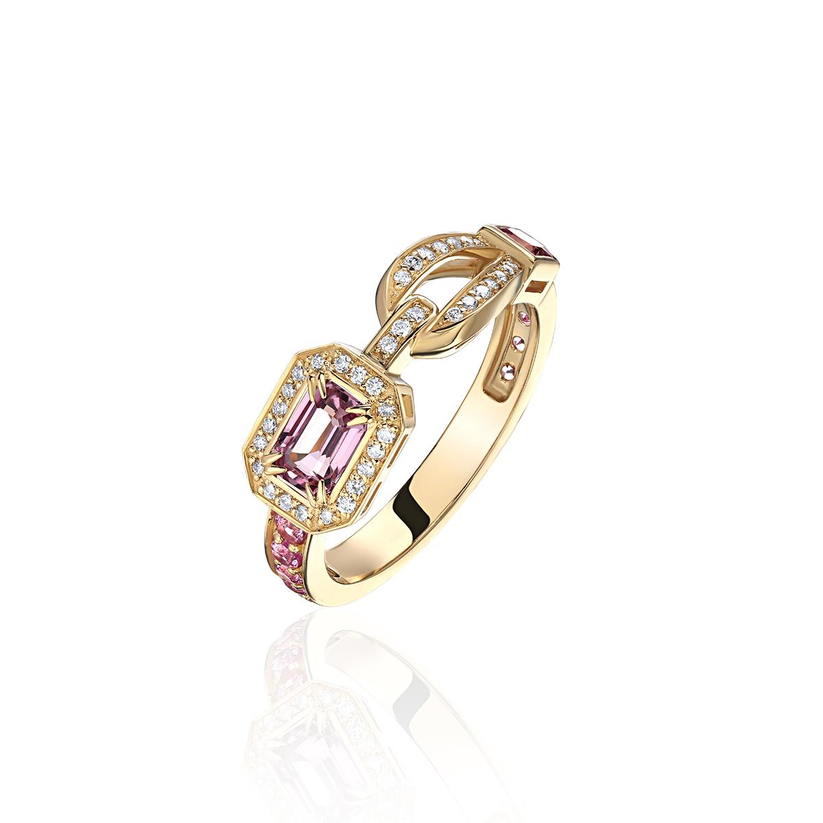 Кольцо из&nbsp;лимонного золота с&nbsp;Бриллиантом и&nbsp;сапфиром