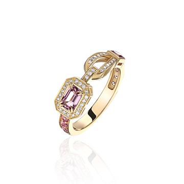 Кольцо из&nbsp;лимонного золота с&nbsp;Бриллиантом и&nbsp;сапфиром