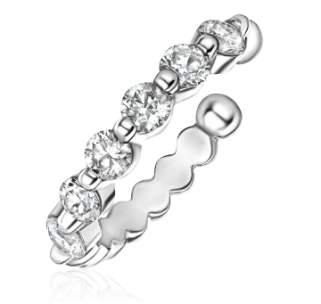 Серьга из&nbsp;белого золота с&nbsp;Бриллиантом