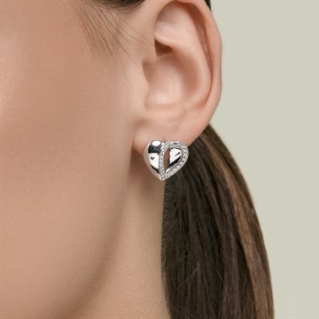 Серьги из&nbsp;серебра с&nbsp;фианитом