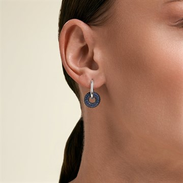 Серьги из&nbsp;серебра с&nbsp;фианитом