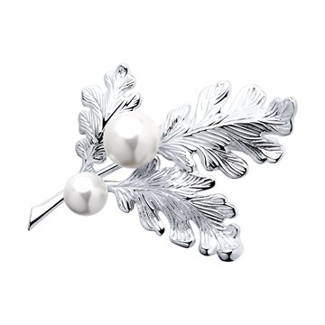 Брошь из&nbsp;серебра с&nbsp;жемчугом