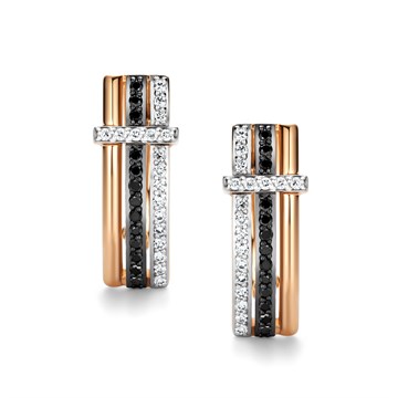 Серьги из&nbsp;золота с&nbsp;Бриллиантом