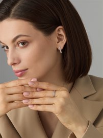 Кольцо из&nbsp;золота с&nbsp;Бриллиантом