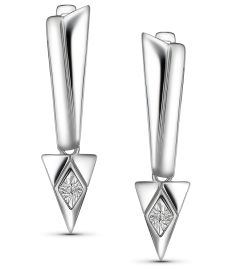 Серьги из&nbsp;серебра с&nbsp;Бриллиантом