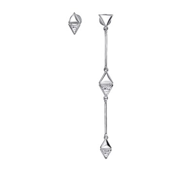 Серьги из&nbsp;серебра с&nbsp;фианитом