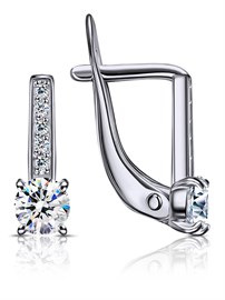 Серьги из&nbsp;серебра с&nbsp;фианитом