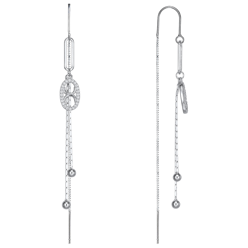 Серьги из&nbsp;серебра с&nbsp;фианитом