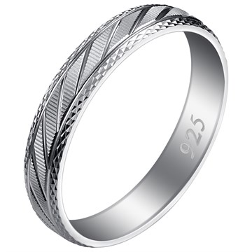 Кольцо обручальное из&nbsp;серебра