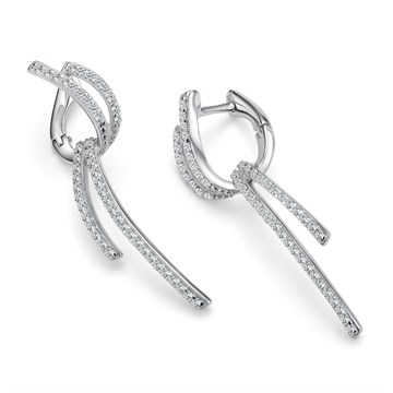 Серьги из&nbsp;серебра с&nbsp;фианитом