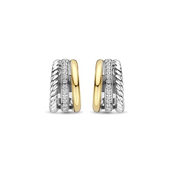 Серьги из&nbsp;серебра с&nbsp;фианитом